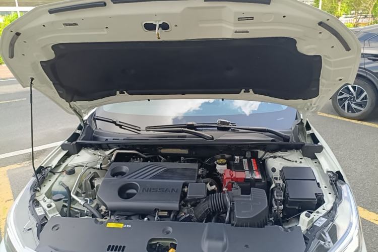 Used Nissan Sylphy 2025 1.6L CVT Genuine Edition Engine Bay