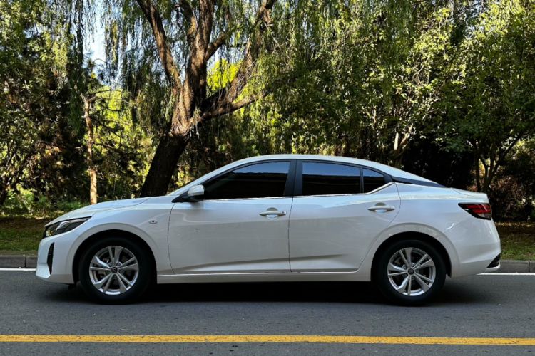 Used Nissan Sylphy 2025 1.6L CVT Genuine Edition Exterior 2