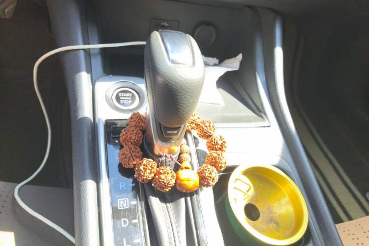 Used Nissan Sylphy 2025 1.6L CVT Genuine Edition Gear Lever