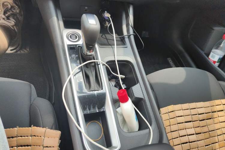 Used Nissan Sylphy 2025 1.6L CVT Genuine Edition Gear Lever