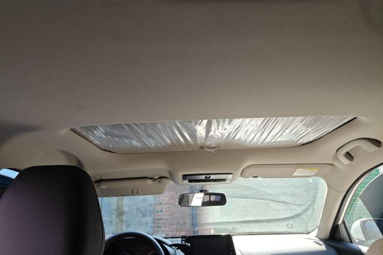 Used Nissan Sylphy 2025 1.6L CVT Genuine Edition Headliner