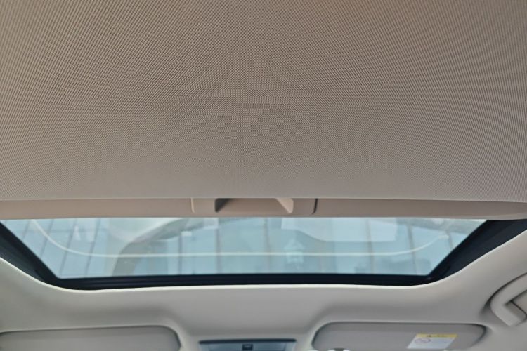 Used Nissan Sylphy 2025 1.6L CVT Genuine Edition Headliner