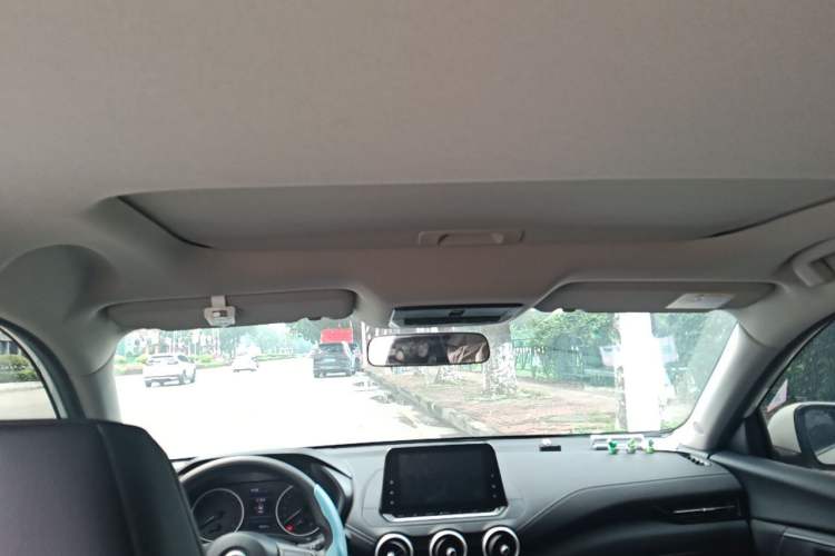 Used Nissan Sylphy 2025 1.6L CVT Genuine Edition Headliner