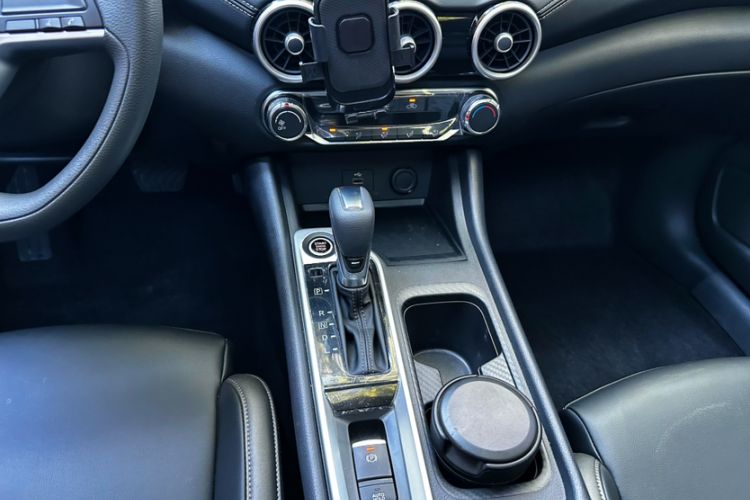 Used Nissan Sylphy 2025 1.6L CVT Genuine Edition Interior 3