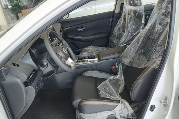 Used Nissan Sylphy 2025 1.6L CVT Genuine Edition Left Front Seat