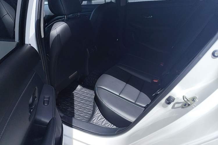 Used Nissan Sylphy 2025 1.6L CVT Genuine Edition Left Rear Seat