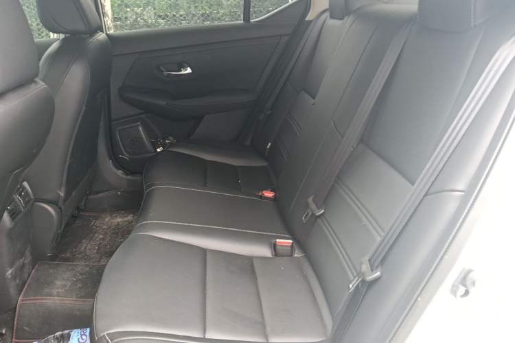 Used Nissan Sylphy 2025 1.6L CVT Genuine Edition Left Rear Seat