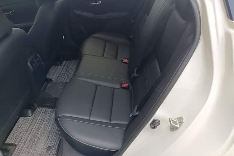 Used Nissan Sylphy 2025 1.6L CVT Genuine Edition Left Rear Seat