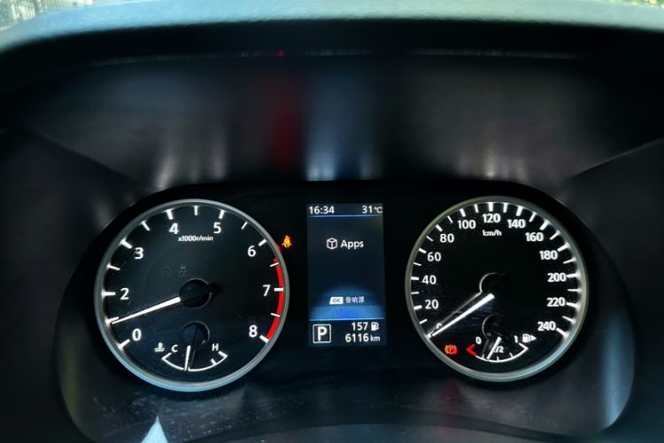 Used Nissan Sylphy 2025 1.6L CVT Genuine Edition Odometer Close Up