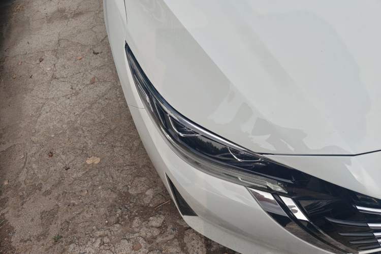 Used Nissan Sylphy 2025 1.6L CVT Genuine Edition Right Front Headlight