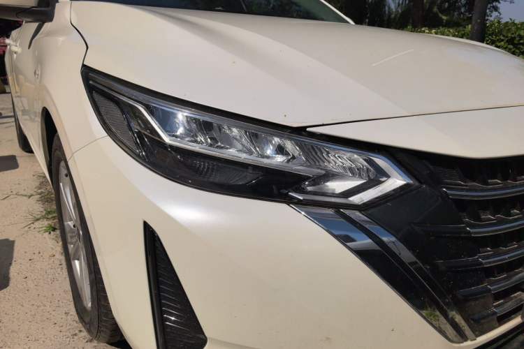 Used Nissan Sylphy 2025 1.6L CVT Genuine Edition Right Front Headlight