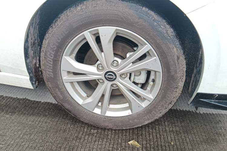 Used Nissan Sylphy 2025 1.6L CVT Genuine Edition Right Front Wheel Hub