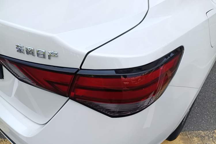 Used Nissan Sylphy 2025 1.6L CVT Genuine Edition Right Rear Taillight
