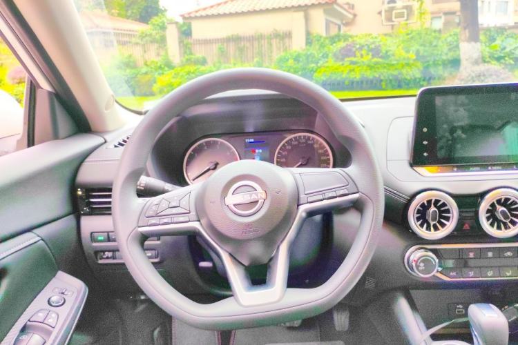 Used Nissan Sylphy 2025 1.6L CVT Genuine Edition Steering Wheel