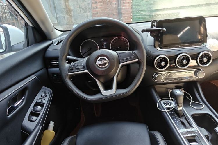 Used Nissan Sylphy 2025 1.6L CVT Genuine Edition Steering Wheel