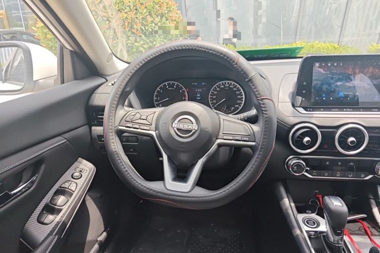 Used Nissan Sylphy 2025 1.6L CVT Genuine Edition Steering Wheel