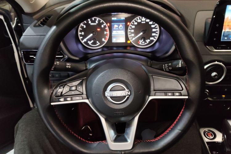 Used Nissan Sylphy 2025 1.6L CVT Genuine Edition Steering Wheel