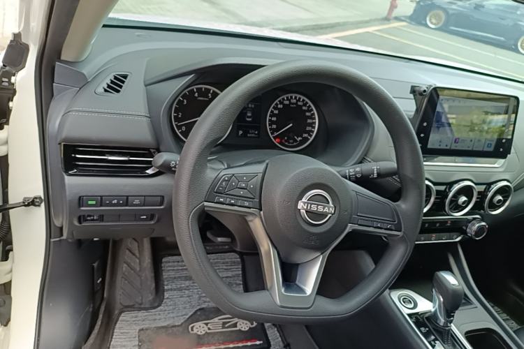 Used Nissan Sylphy 2025 1.6L CVT Genuine Edition Steering Wheel