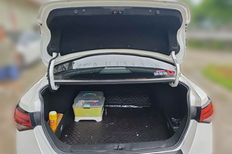 Used Nissan Sylphy 2025 1.6L CVT Genuine Edition Trunk