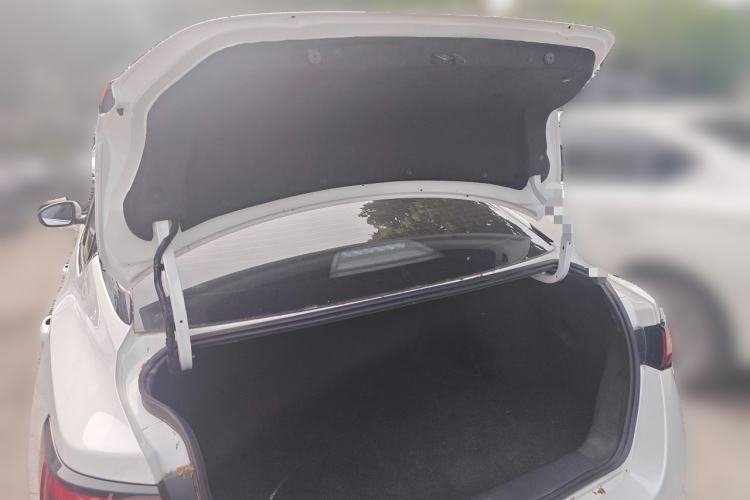 Used Nissan Sylphy 2025 1.6L CVT Genuine Edition Trunk