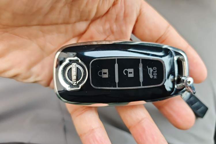 Used Nissan Sylphy 2025 1.6L CVT Genuine Edition Vehicle Key