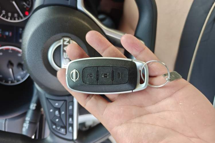 Used Nissan Sylphy 2025 1.6L CVT Genuine Edition Vehicle Key