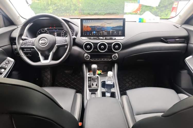 Used Nissan Sylphy 2026 Model 1.6L CVT Enjoyment Edition Center Console