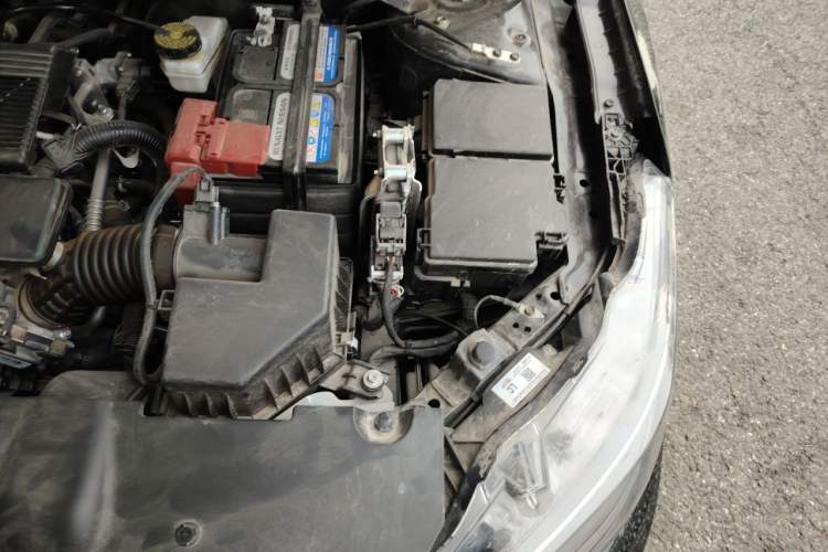 Used Nissan Sylphy 2026 Model 1.6L CVT Enjoyment Edition Engine Bay Left