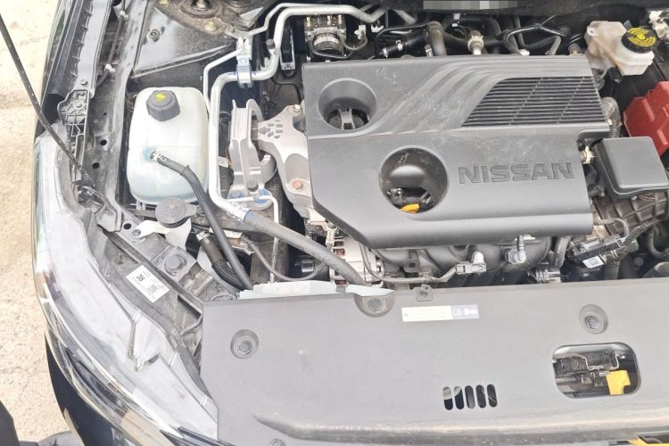 Used Nissan Sylphy 2026 Model 1.6L CVT Enjoyment Edition Engine Bay Right