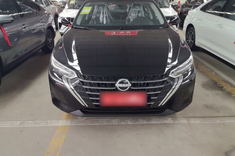 Used Nissan Sylphy 2026 Model 1.6L CVT Genuine Edition Exterior 1