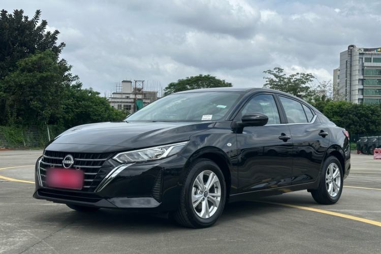 Used Nissan Sylphy 2026 Model 1.6L CVT Worry-Free Edition Exterior 1