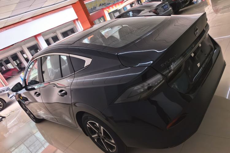 Used Nissan Sylphy 2026 1.6L CVT Enjoyment Technology Edition Exterior 3