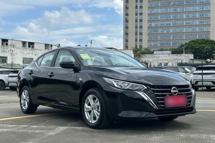 Used Nissan Sylphy 2026 Model 1.6L CVT Worry-Free Edition Exterior 7