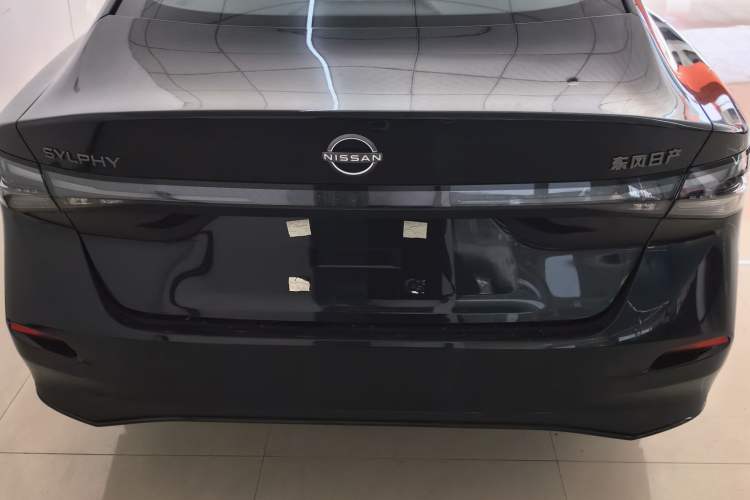 Used Nissan Sylphy 2026 1.6L CVT Enjoyment Technology Edition Exterior 9