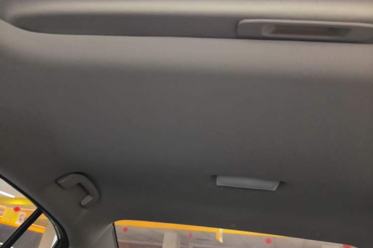 Used Nissan Sylphy 2026 Model 1.6L CVT Genuine Edition Headliner