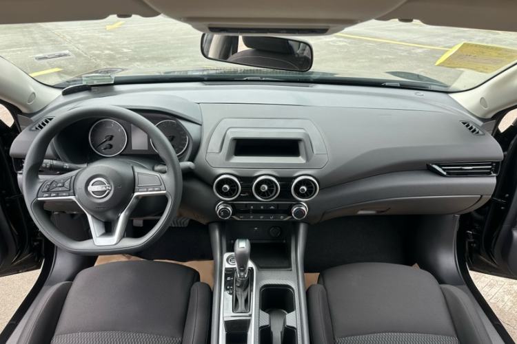 Used Nissan Sylphy 2026 Model 1.6L CVT Worry-Free Edition Interior 10