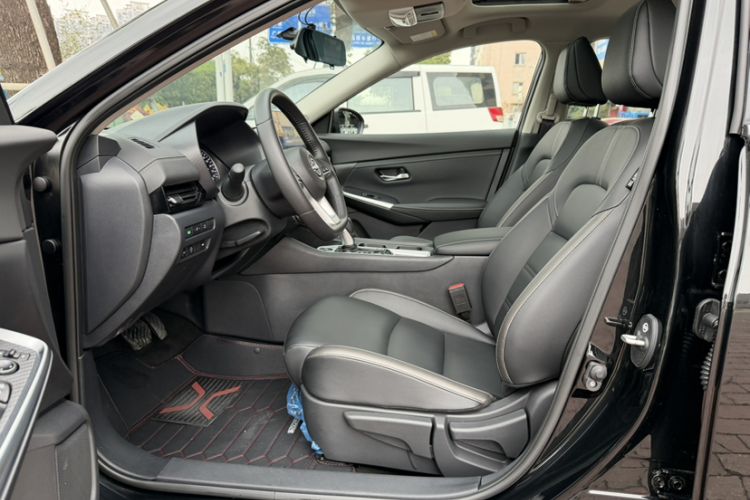Used Nissan Sylphy 2026 Model 1.6L CVT Enjoyment Edition Left Front Seat