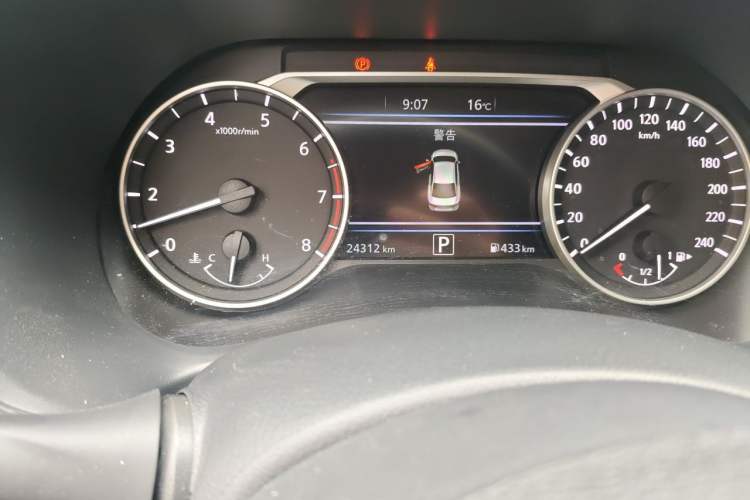 Used Nissan Sylphy 2026 Model 1.6L CVT Enjoyment Edition Odometer Close Up