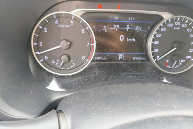 Used Nissan Sylphy 2026 Model 1.6L CVT Enjoyment Edition Odometer Close Up