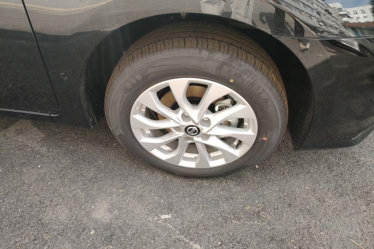 Used Nissan Sylphy 2026 Classic 1.6L CVT Peace of Mind Edition Right Front Wheel Hub