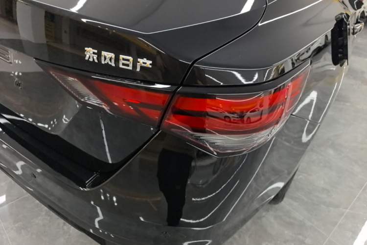 Used Nissan Sylphy 2026 Model 1.6L CVT Genuine Edition Right Rear Taillight