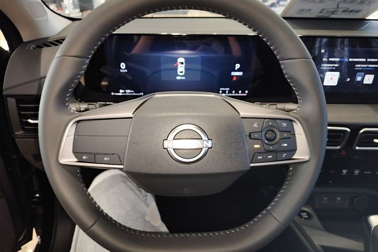 Used Nissan Sylphy 2026 1.6L CVT Enjoyment Technology Edition Steering Wheel