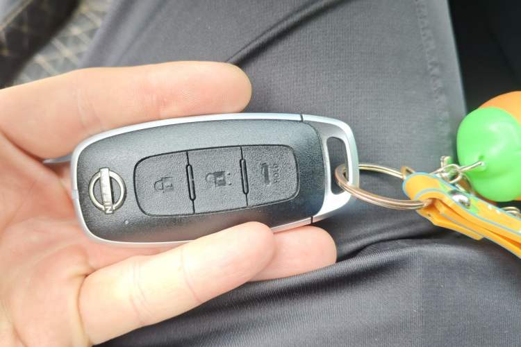 Used Nissan Sylphy 2026 Model 1.6L CVT Enjoyment Edition Vehicle Key