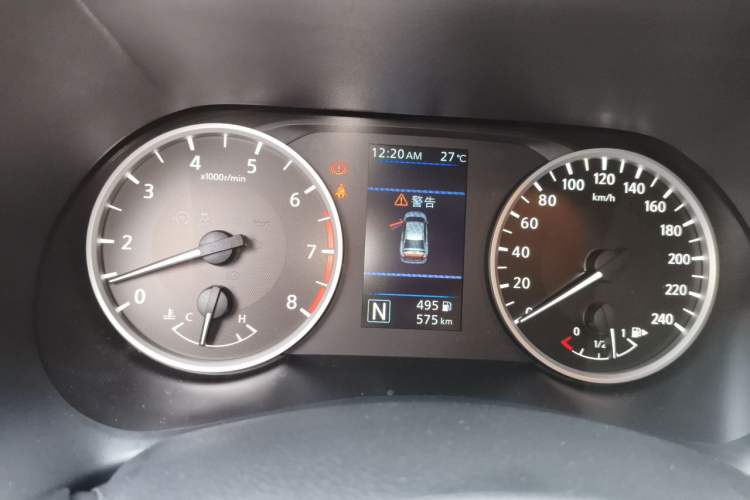 Used Nissan Sylphy 2026 Model 1.6L CVT Worry-Free Edition Instrument Cluster