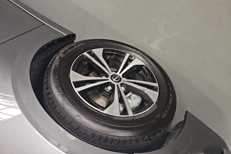 Used Nissan Sylphy 2026 Model 1.6L CVT Enjoyment Edition Left Front Wheel Hub