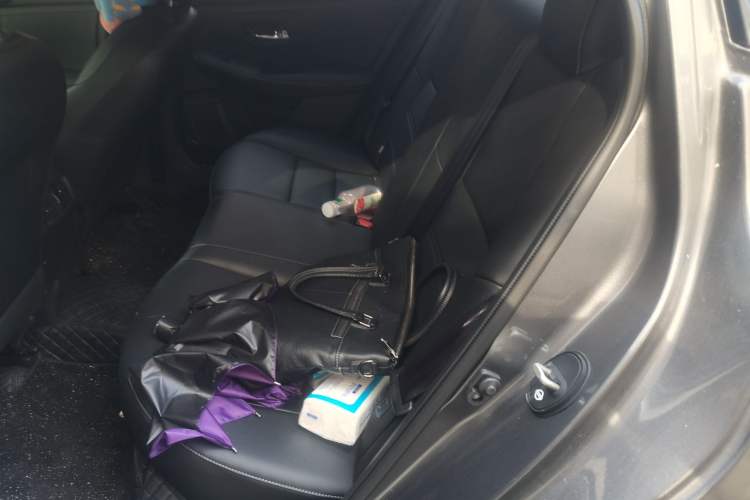 Used Nissan Sylphy 2026 Model 1.6L CVT Genuine Edition Left Rear Seat