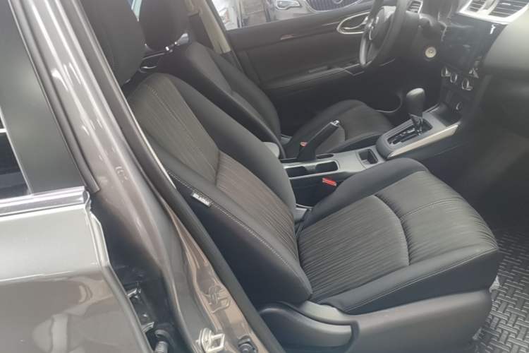 Used Nissan Sylphy 2026 Classic 1.6L CVT Peace of Mind Edition Right Front Seat