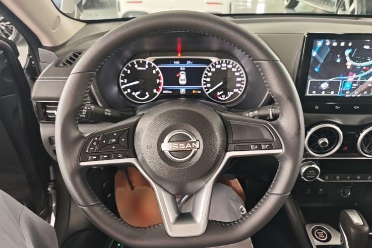 Used Nissan Sylphy 2026 Model 1.6L CVT Enjoyment Edition Steering Wheel