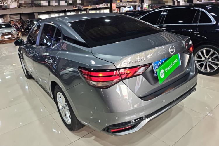 Used Nissan Sylphy 2026 Model 1.6L CVT Worry-Free Edition Exterior 3