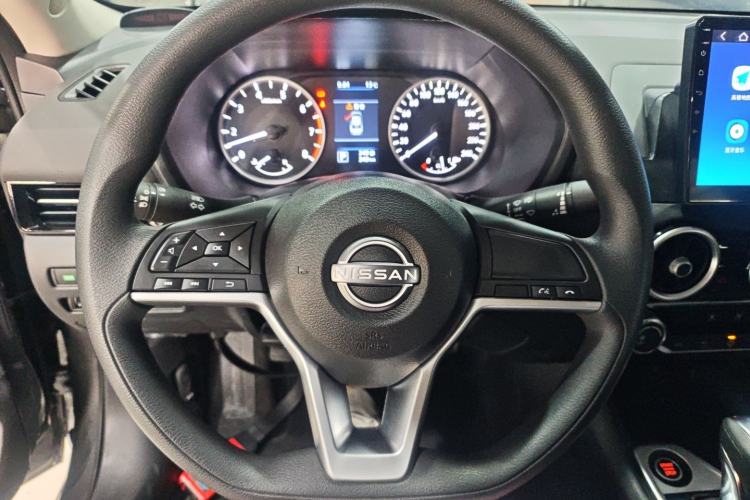 Used Nissan Sylphy 2026 Model 1.6L CVT Worry-Free Edition Steering Wheel